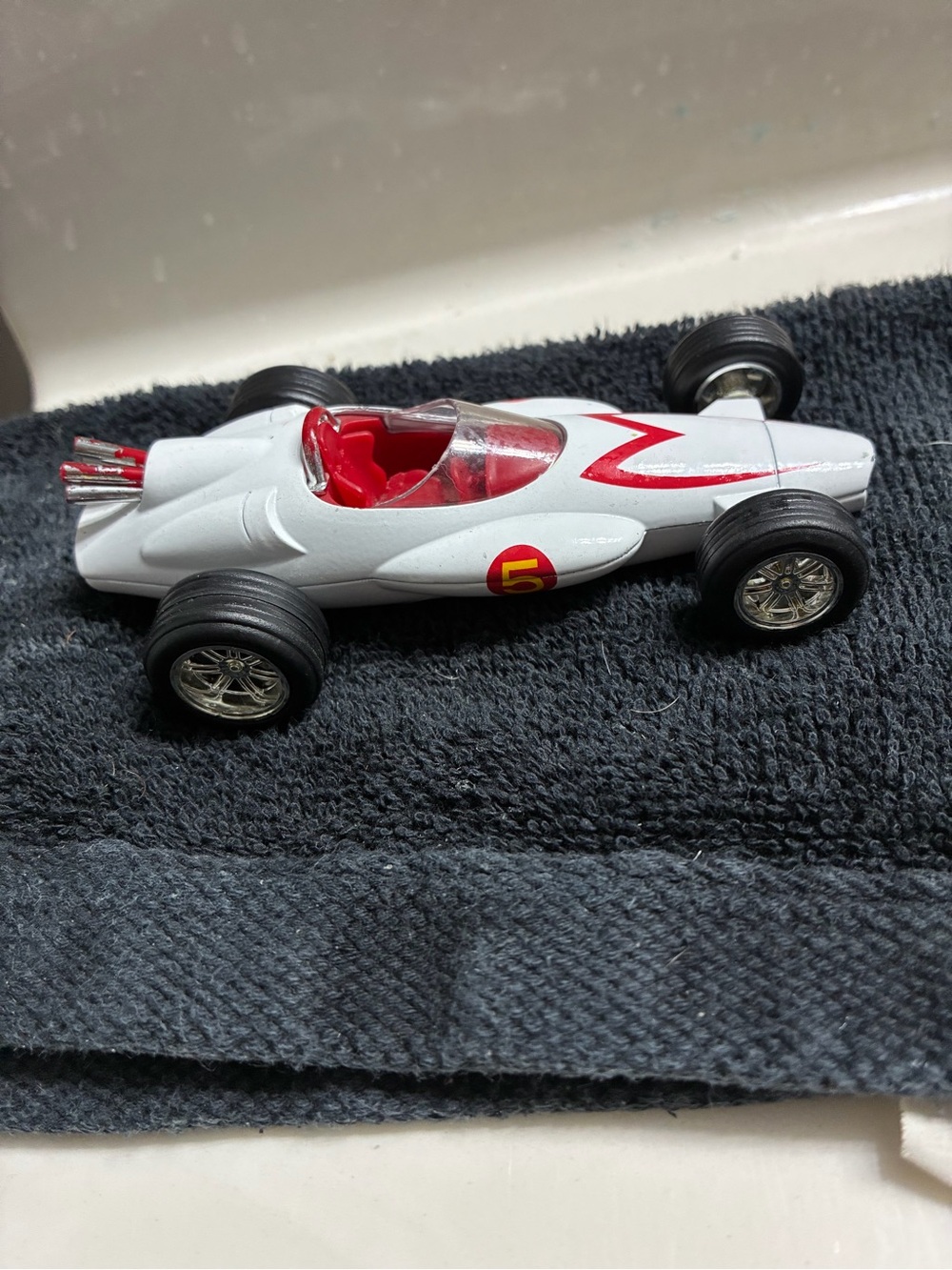Jada Toys Speed Racer F1 Mach 5 diecast model car for 2008 Speed Racer movie